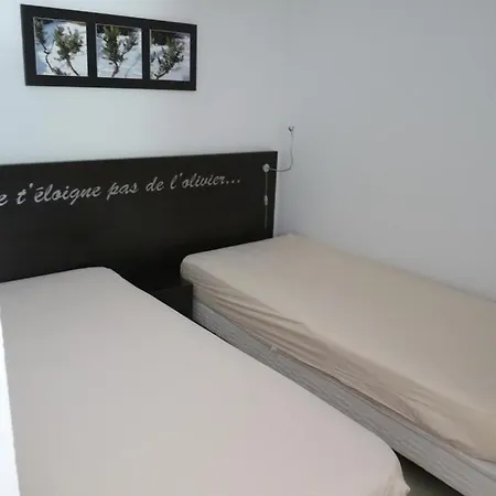Chateau De Jouarres 4p 8 Θέρετρο Azille